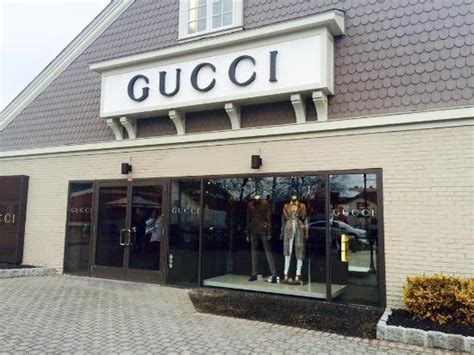 gucci outlet buffalo|gucci outlet woodbury commons reviews.